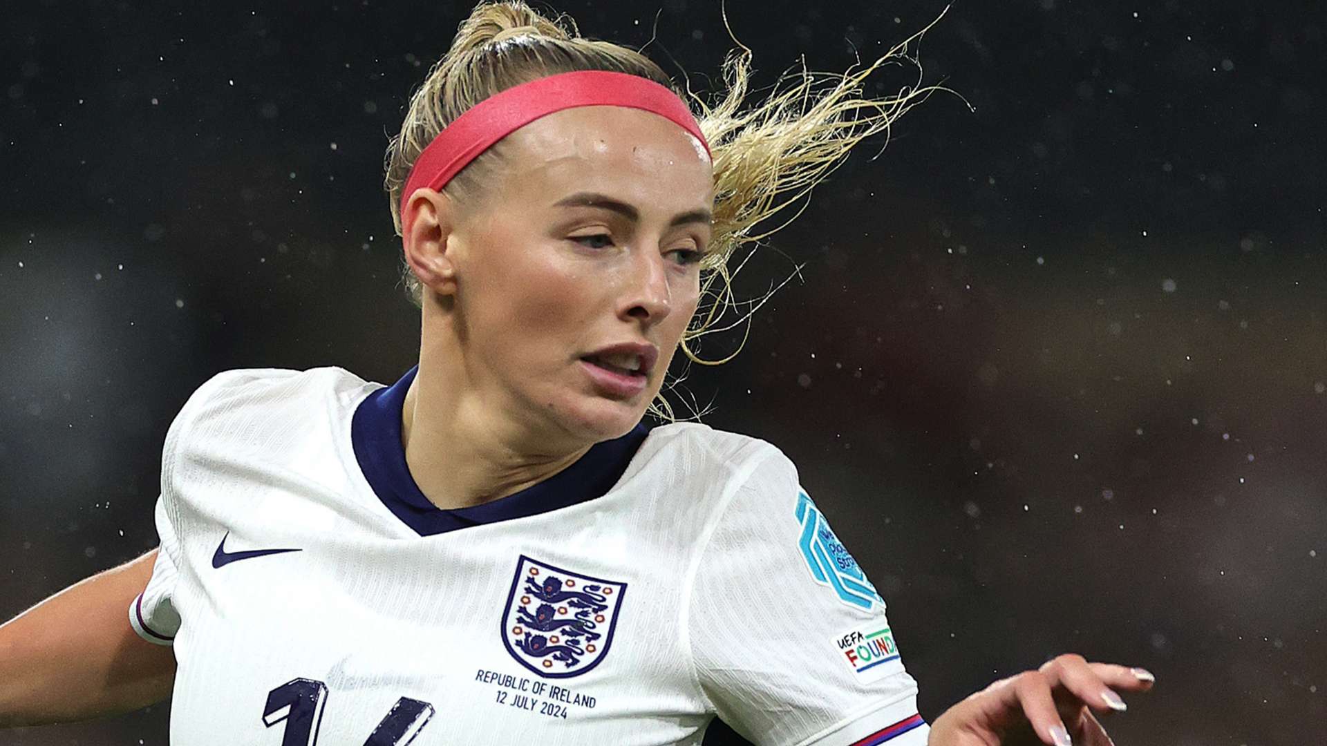 英超第27輪利物浦0-1富勒姆 勒米納搶斷薩拉赫低射破門.